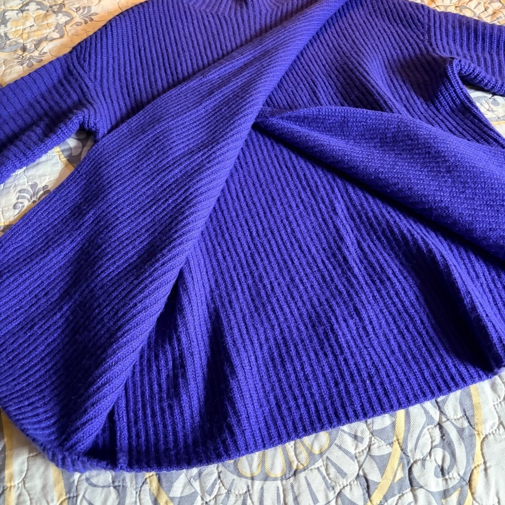 Athleta Wool, Cashmere Purple Azalea Chunky Mock Neck Cross over Sweater, Medium - Picture 7 of 11